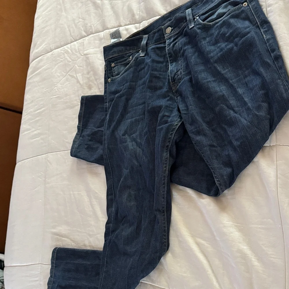 Levi’s 513 Men's Classic Dark-wash Straight Jeans size 30x30